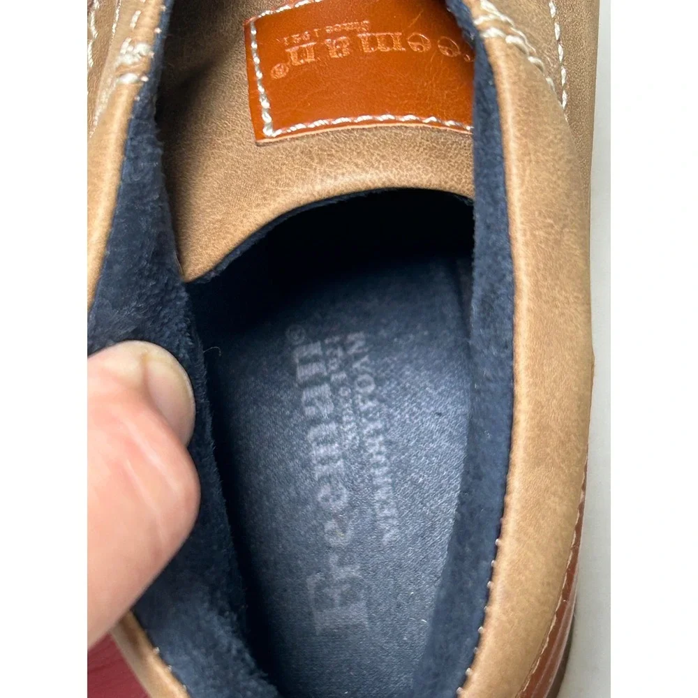 Freeman Hector Chukka Boots Men's Size 9 Brown Faux Leather Memory Foam Shoes